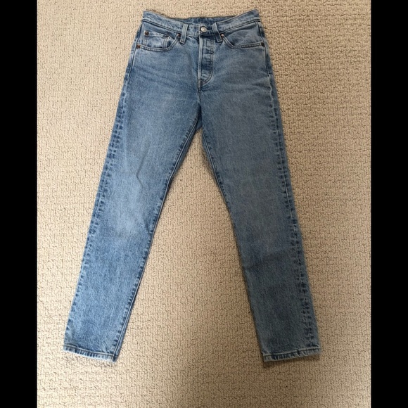 Levi’s 501’s denim button fly size 24 - Picture 2 of 7